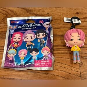 K-Pop Demon Hunters Figural Bag Clip ROMANCE Blind Bag Keychain Kpop Netflix